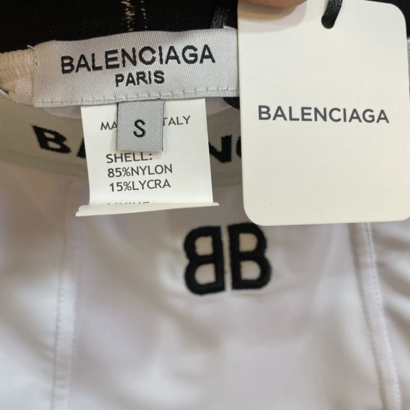 BALENCIAGA